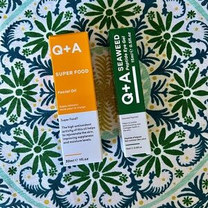 Q+A Super Food Facial Oil and Seaweed Peptide Eye Gel Set